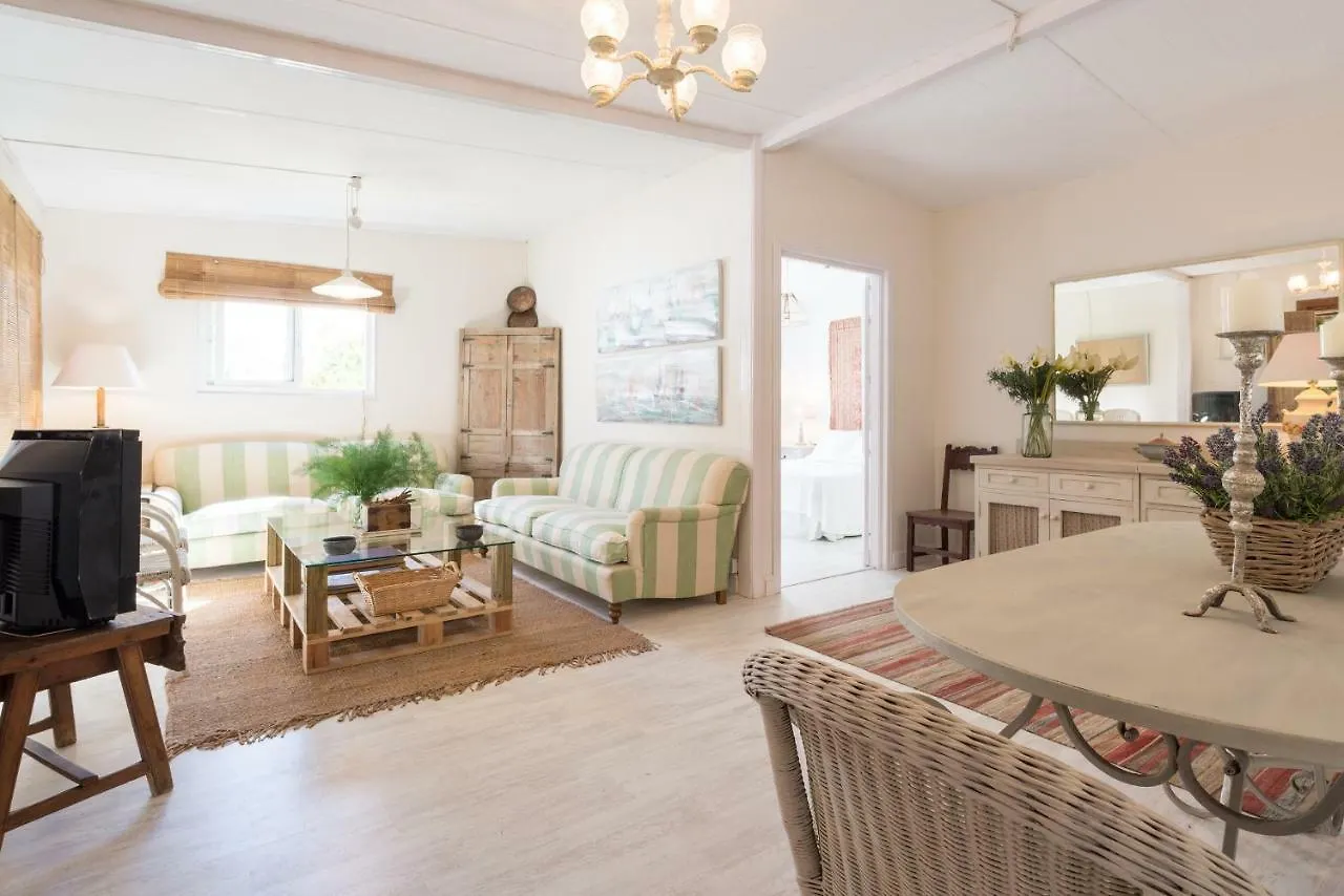Villa La Casita by Teresa Marbella